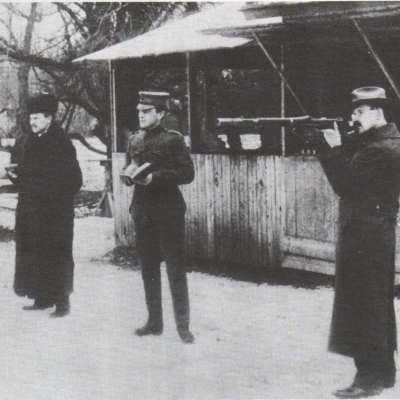 hiram percy maxim shoots silencer