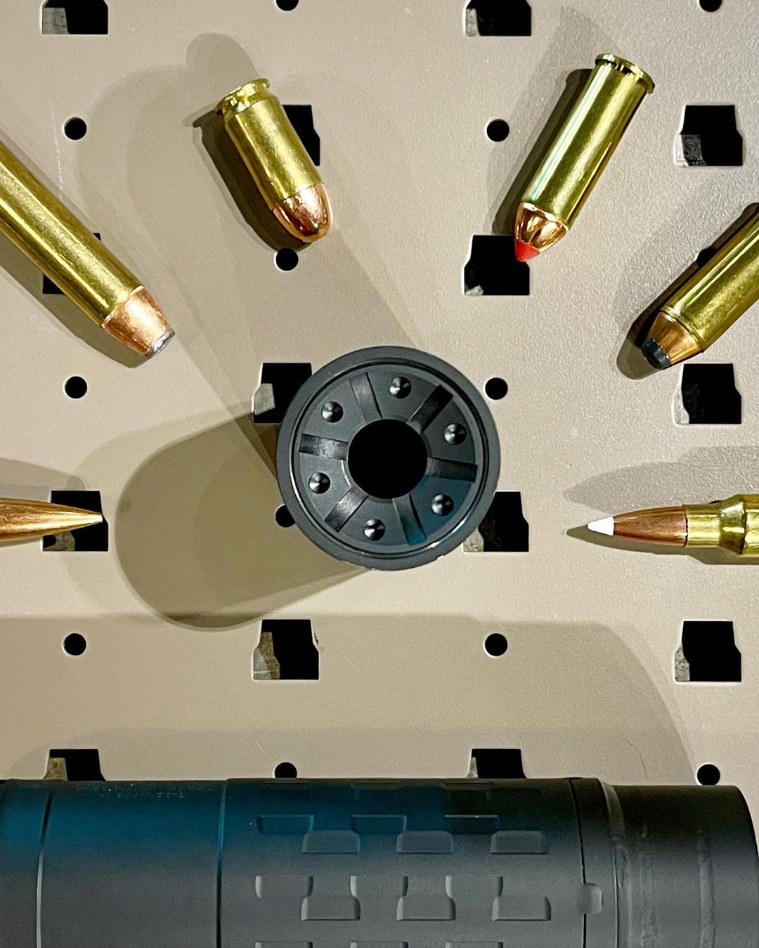 Big-bore-silencer-modularity-Hybrid-46M