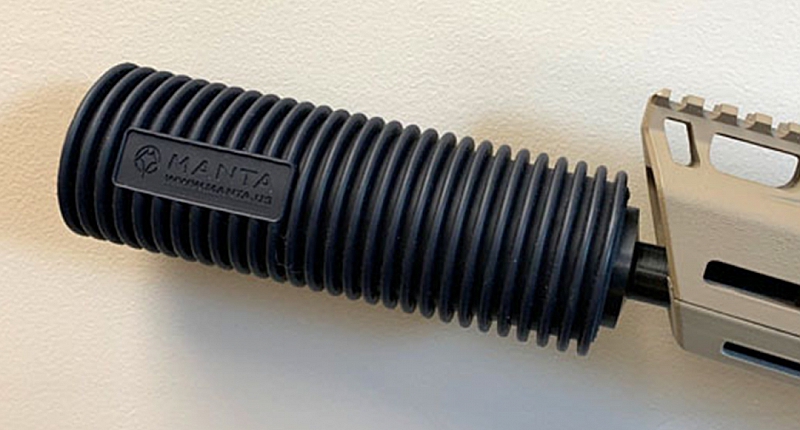 Manta ribbed silicone suppressor sleeve