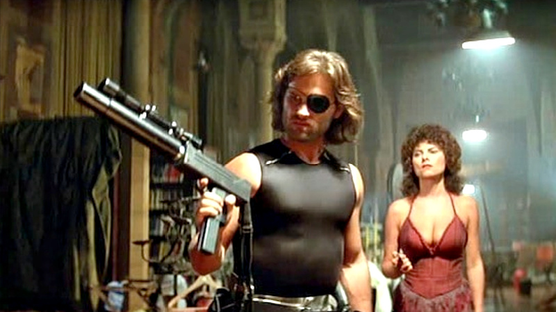 Snake Pliskin with MAC 10