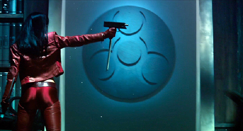 Ultraviolet M11 sword