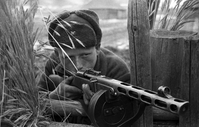 Pistol caliber submachine guns, like this Soviet PPSh-43, showed the value of increased firepower at closer ranges, but a longer-range rifle was needed.