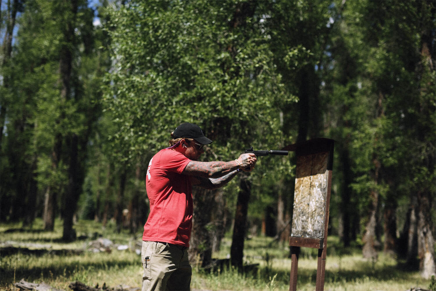 Shooting suppressed pistol